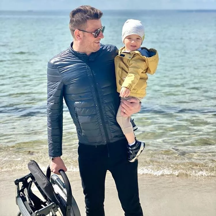 Rodzinny wypad znanego gwiazdora disco polo z grupy Power Play! Dawno nie było tak sielankowo!  